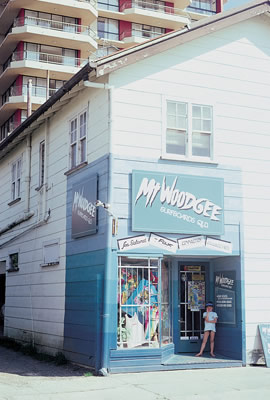 Mt Woodgee SURF SHOP
