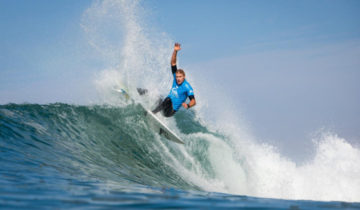 Quiksilver Pro France 2015 ビードQFへ