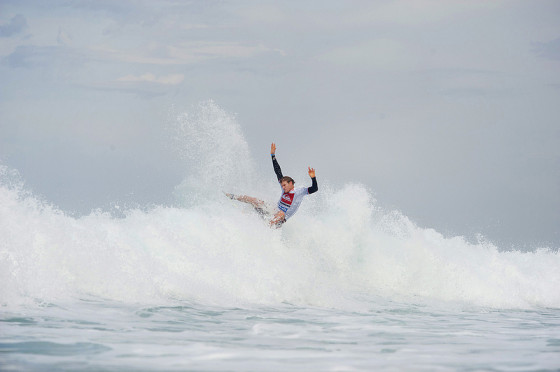 Bede Durbidge（ビード・ダービッジ） Quiksilver Pro France 2013 ラウンド2