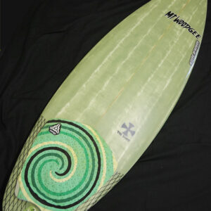 #snt054 中古 Mt Woodgee Surfboards 5’9 SAINT