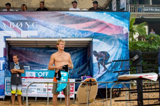 ビード R3 BILLABONG PIPE MASTERS 2013