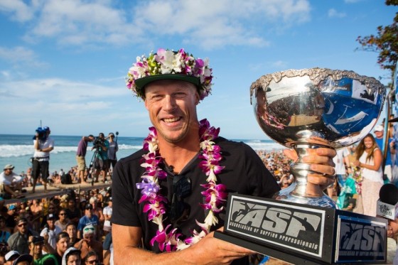 ミック Win 2013 ASP World Title